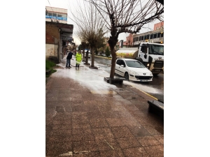 Bismil’de Sokaklar Dezenfekte Ediliyor
