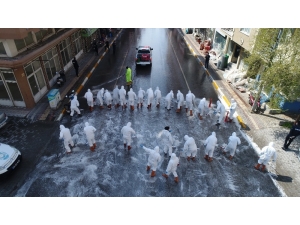 Belediye ’Köpük Timi’ Kurdu