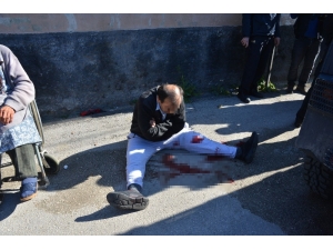 Polisi Bıçaklayan Zanlı Ruh Sağlığı Hastanesine Yatırıldı