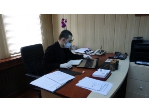 Bu Belediyede Sadece 2 Kişi Çalışıyor