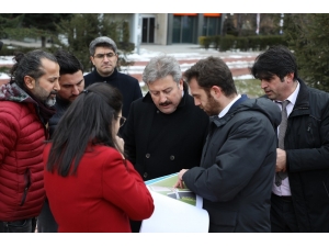 Melikgazi’de Alparslan Parkı Yenileniyor