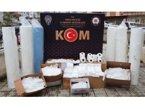Ordu’da Merdiven Altı Maske Üreten İş Yerine Baskın