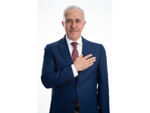 Başkan Gültak, Milli Dayanışma Kampanyasına Bir Maaşını Bağışladı