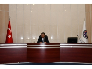 Karabük’te, Korona Virüs Çalışmaların Değerlendirildiği İl Pandemi Kurulu Toplantısı Yapıldı