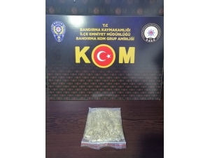 Balıkesir Polisinden 2 Uyuşturucu Operasyonu