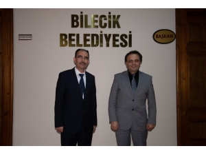 Rektör Baydemir’den Belediye Başkanı Şahin’e İadeyi Ziyaret