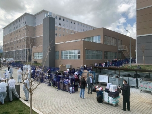 Isparta’daki Test Sonucu Negatif Çıkan 293 Umreci Memleketlerine Gönderildi