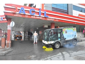 Eyüpsultan Devlet Hastanesi Temizliği İçin Özel Ekip Görevlendirildi