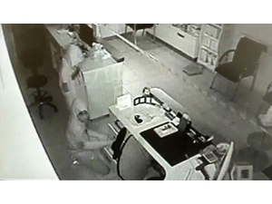 Eczane Fareleri Yakalandı