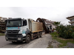 Alanya Belediyesi Korona Virüs Mücadelesinde Planlı Altyapı İşlerini Aksatmıyor