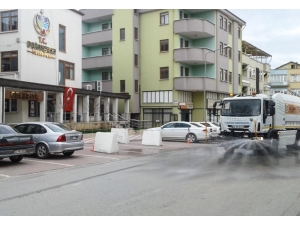 Malatya Büyükşehir Belediyesi İlçelerde De Dezenfekte Yapıyor