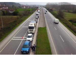 Sakarya’da Jandarma Ekiplerinin Ateş Ölçüm Uygulaması Havadan Görüntülendi