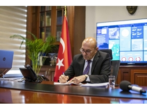 İzmir Büyükşehir Belediyesinden Ailelere 16 Milyon Liralık Yardım