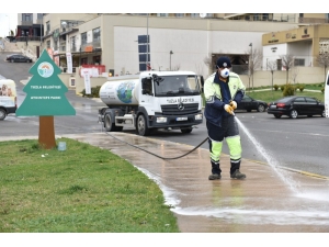 Tuzla Belediyesinin Korona Virüsle Mücadelesi Aralıksız Sürüyor