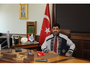 Rektör Aldemir’den ‘Biz Bize Yeteriz Türkiyem’ Kampanyasına Destek