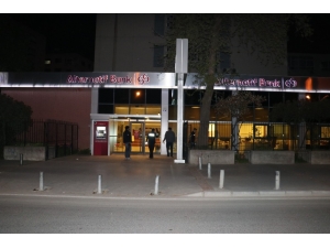 İzmir’de Tornavidalı Banka Soygunu