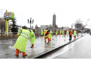Başkan Sekmen: “Kovıd-19 İle Mücadelemiz Tüm Hızıyla Sürüyor”