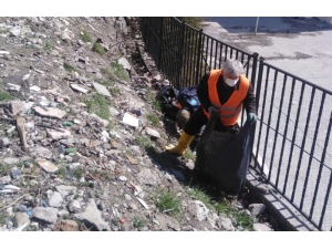 Hakkari Belediyesinden Temizlik Çalışması