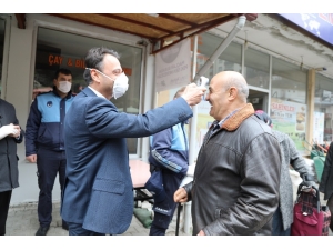 Maçka Belediye Başkanı Koçhan’dan Ateş Ölçer Ve Maskeli Pazar Denetimi