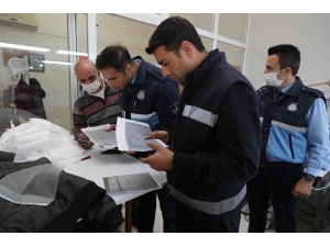 İzmir’de 25 Bin Maskeye El Konuldu