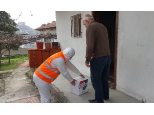 Çankaya’dan 2 Bin Haneye Gıda Ve Temizlik Malzemesi Desteği