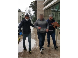 Samsun’da Ruhsatsız Üretilen 65 Bin Adet Maske Ele Geçirildi