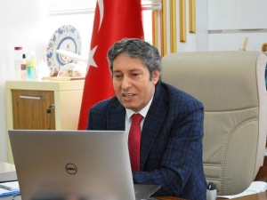 Müdür Tatlı, Telekonferans Toplantısı Yaptı