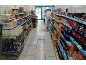 Marketteki Hırsızlık Güvenlik Kamerasına Yakalandı