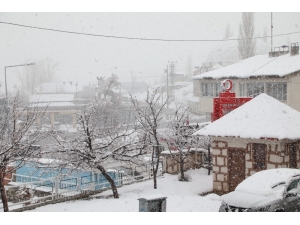 Nisan Ayında Kar Yağışı