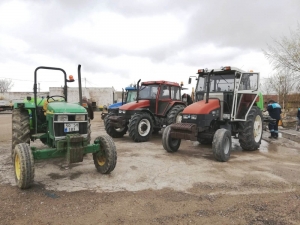 Avanos’ta Korona Virüse Karşı Traktörcüler Seferber Oldu