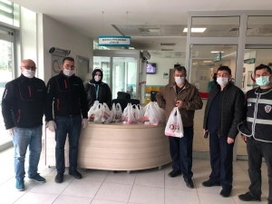 Kızılcahamam’da Sağlık Çalışanlarına Çiğ Köfte Morali