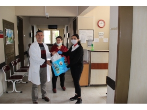 Başkan Uzundemir’den Sağlık Çalışanlarına Teşekkür