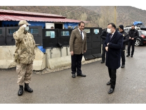 Vali Taşbilek’ten Gurbetçilere "Gelmeyin" Çağrısı