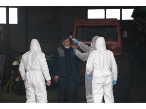 Araya Mesafe Koyalım Deyince Polise Şikayet Etti