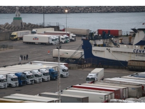 Ukrayna’dan Gelen 17 Tır Şoförü Gözlem Altına Alındı