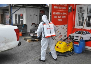 Eyüpsultan’ın Cadde Ve Sokakları Dezenfekte Ediliyor