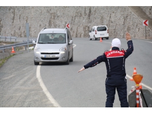 Rize’nin Kendirli Beldesi Ve 4 Köyünde Karantina Devam Ediyor