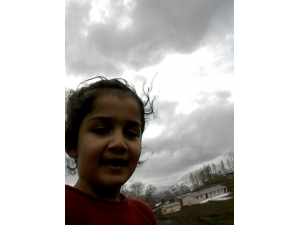 Küçük Hürrem’in Öğretmen Sevgisi