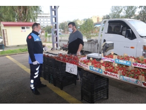 Erdemli’de Pazar Yerlerinde Sıkı Tedbir