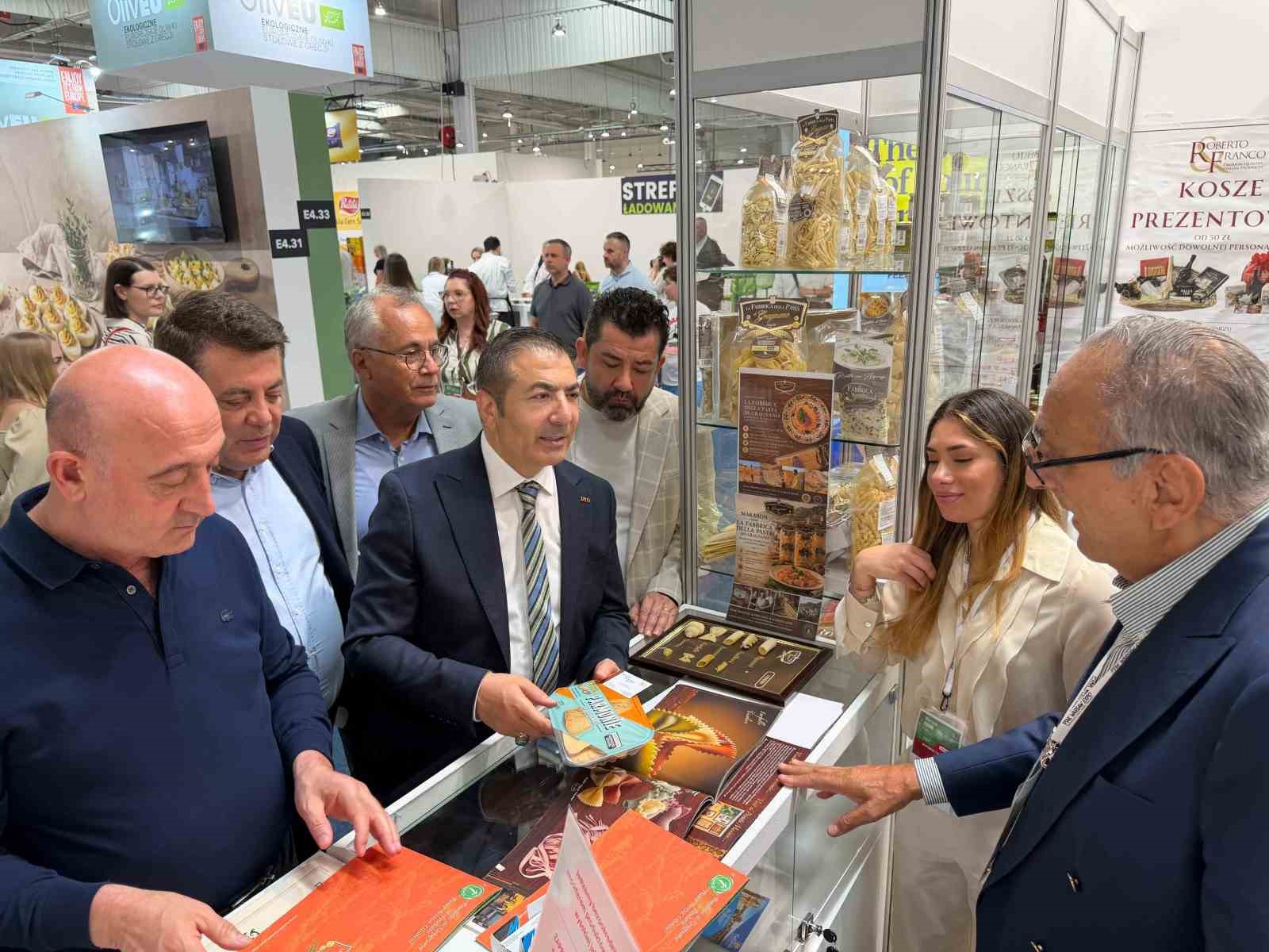 denizli-ticaret-odasi-uyelerinden-polonya-ya-guclu-ticaret-cikarmasi