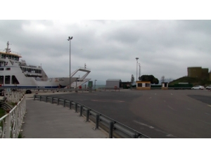 Trafik Azaldı, Arabalı Vapurlar Yayalara Kaldı