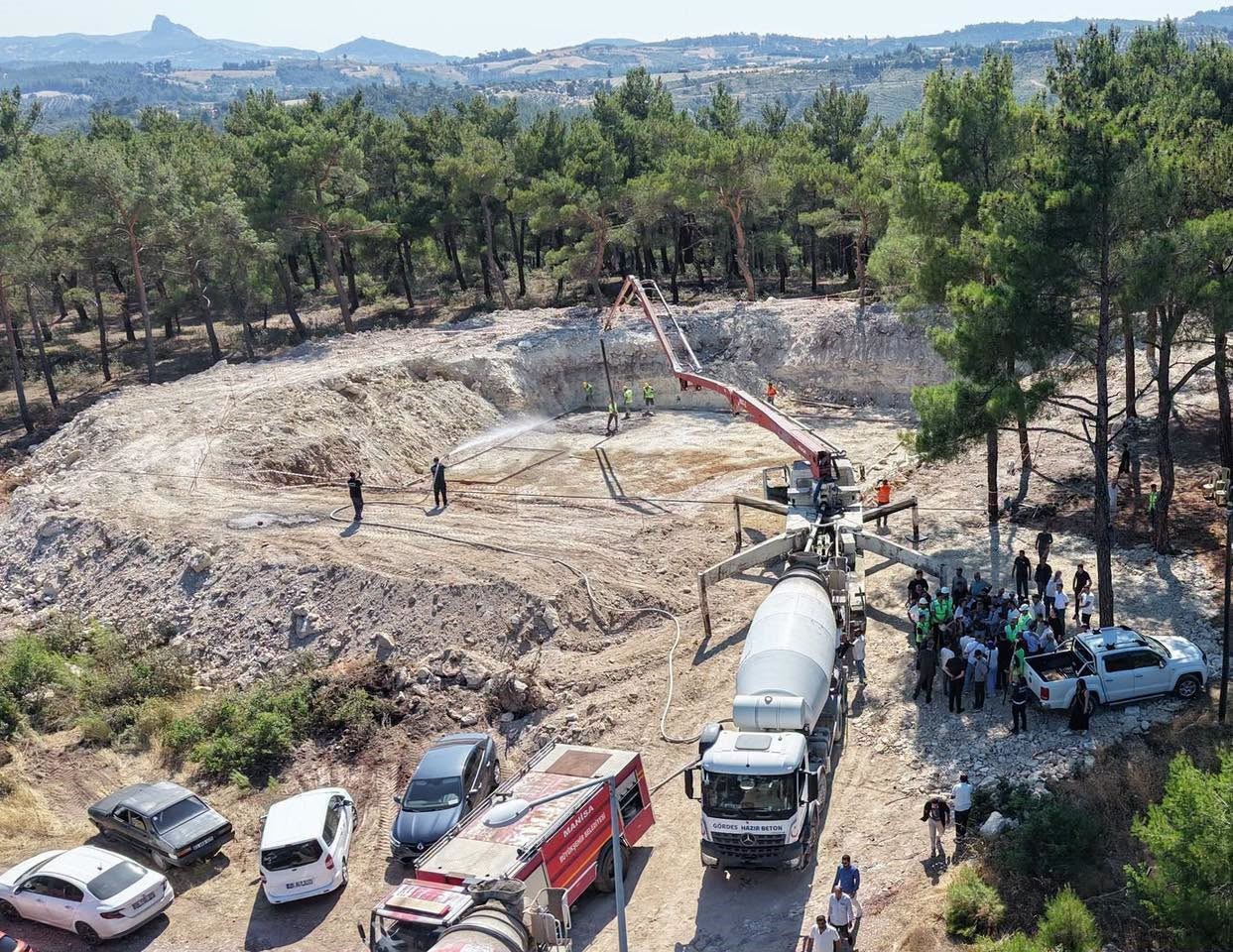 gordes-in-22-yillik-su-cilesi-bitiyor