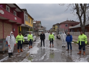 Başkan Özlü Dezenfekte Ekiplerini Yalnız Bırakmıyor