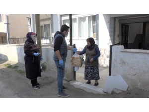 Sandıklı’da Yaşlı Vatandaşların Her Türlü İhtiyaçları Gideriliyor