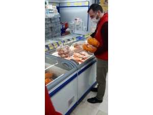 Siirt’te Ekipler Soğan Ve Tavuk İsteyen Yaşlıların Talebini Yerine Getirdi