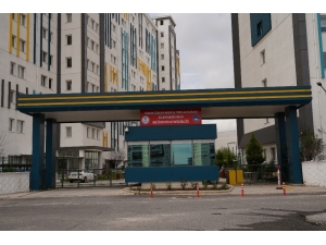 Büyükşehir Belediyesi Toplu Yaşam Alanlarına El Dezenfekte Üniteleri Yerleştirdi