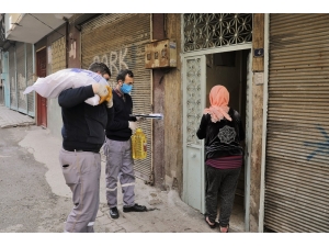 Şehitkamil’de Yardımlar Aralıksız Devam Ediyor