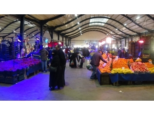 Semt Pazarlarında Giriş Ve Çıkışlar Ayarlandı