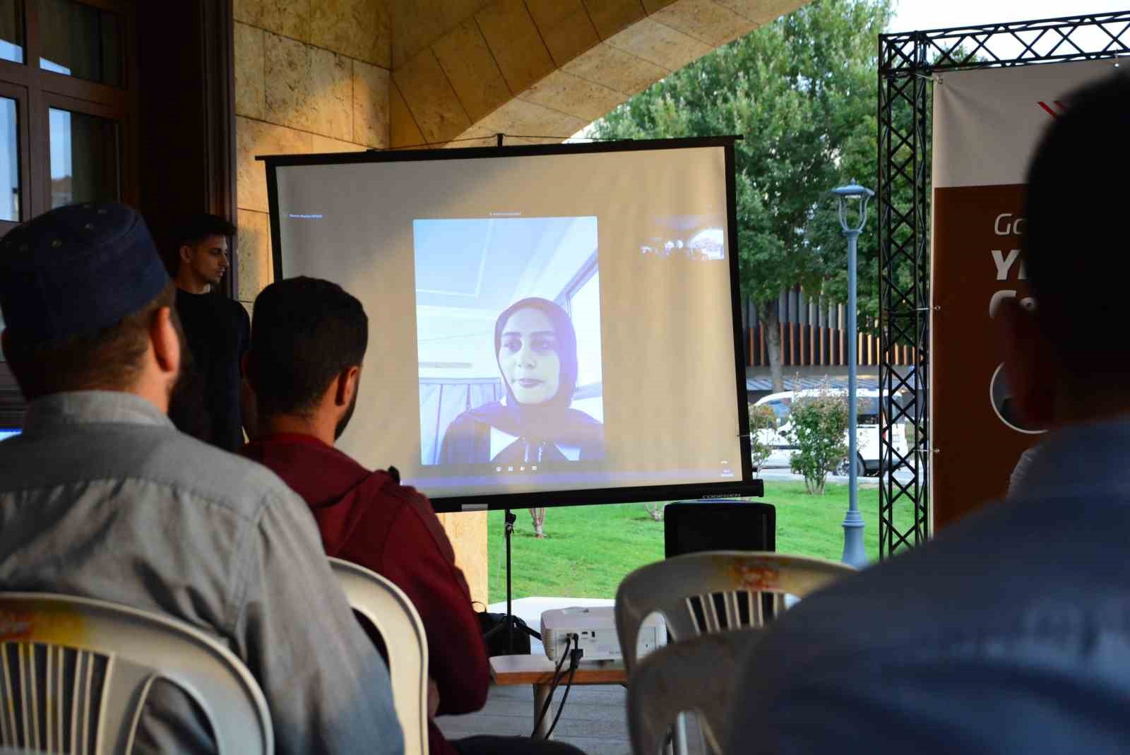 gazzeli-ogrenciden-duygulandiran-sozler-gazze-de-her-ogrenci-sadece-iyi-bir-universitede-okumak-istiyor