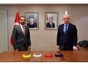 Gaziantep Ticaret Borsası 20 Bin Adet Yüz Siperliği Üretecek